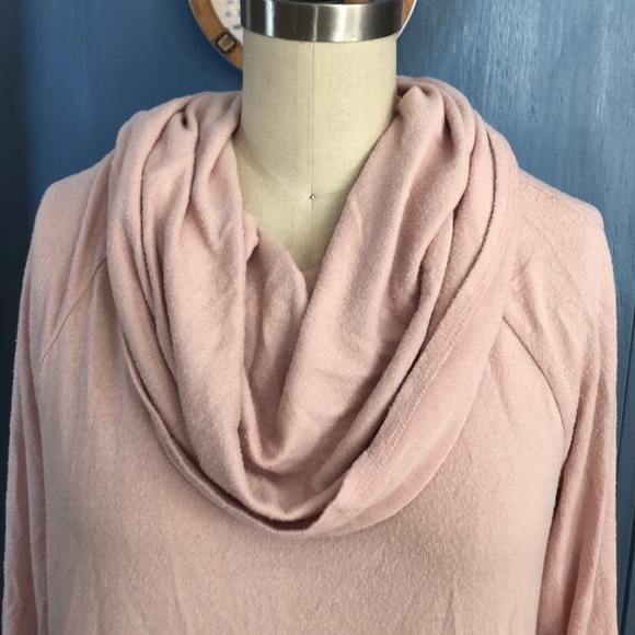 Gibson Cozy Convertible Neckline Tunic - Picture 2 of 8